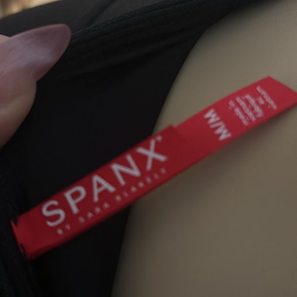 SPANX FAUX LEATHER LEGGINGS size M - Picture 8 of 8